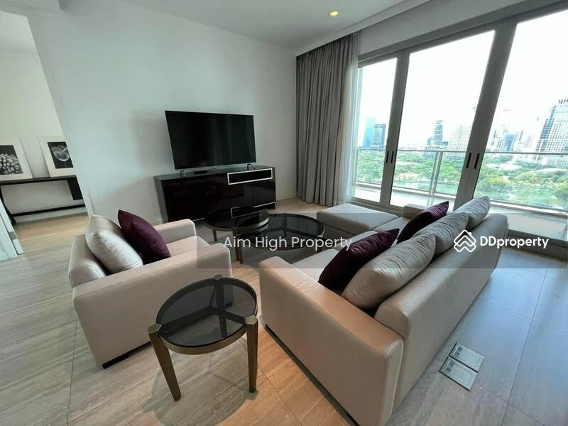 3 Bedroom condo in 185 Rajadamri