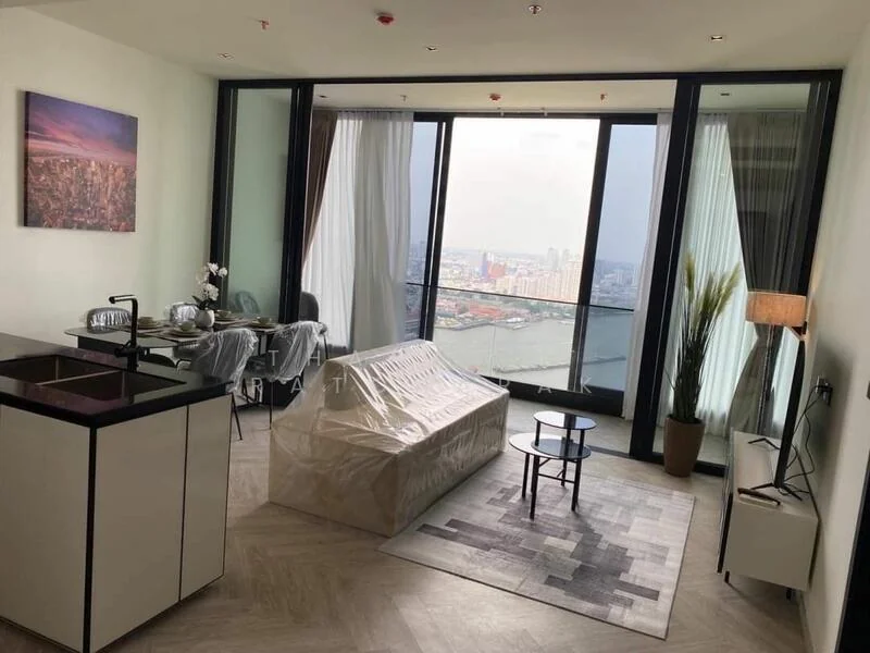 2 Bedroom condo in Chapter Charoennakhon–Riverside