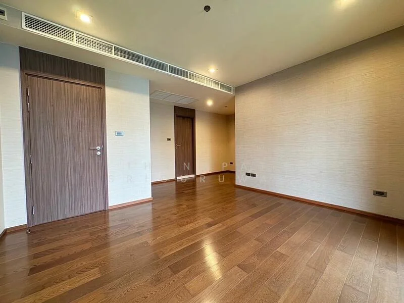 3 Bedroom condo in The Hudson Sathorn 7