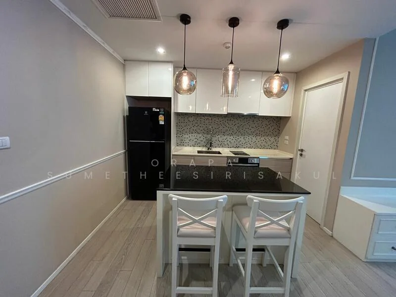 1 Bedroom condo in The Room Sukhumvit 21