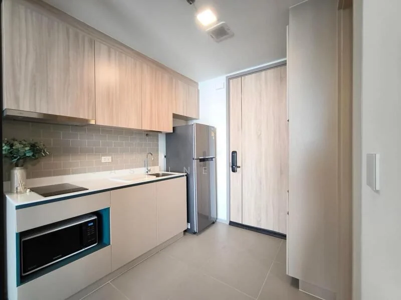 1 Bedroom condo in XT Phayathai