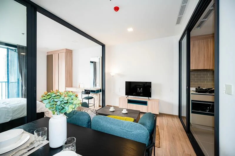 1 Bedroom condo in XT Phayathai
