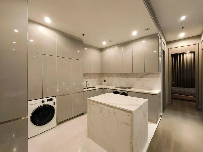 2 Bedroom condo in The Esse at Singha Complex