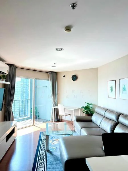 2 Bedroom condo in Belle Grand Rama 9
