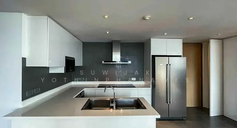 3 Bedroom condo in Aequa Sukhumvit 49