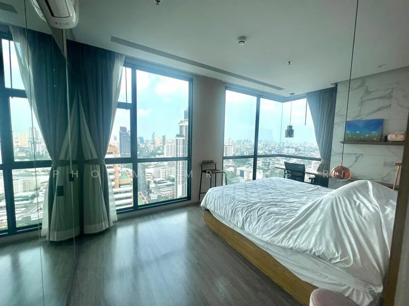 1 Bedroom condo in Rhythm Ekkamai