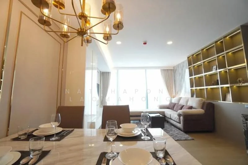 2 Bedroom condo in Siamese Exclusive Queens