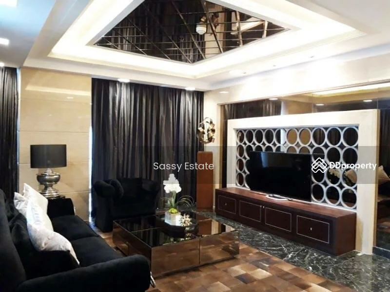 2 Bedroom condo in The Pano Rama 3