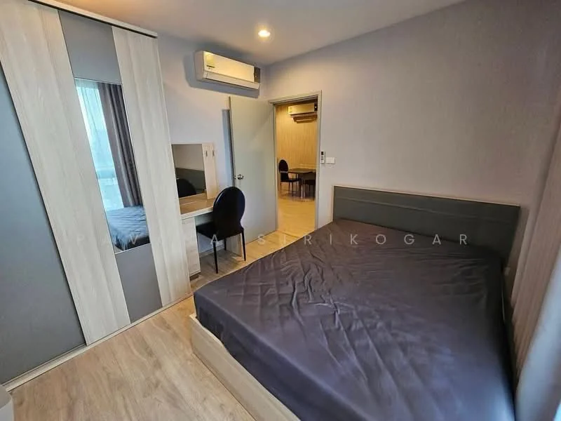 2 Bedroom condo in IDEO Sathorn Tha Phra