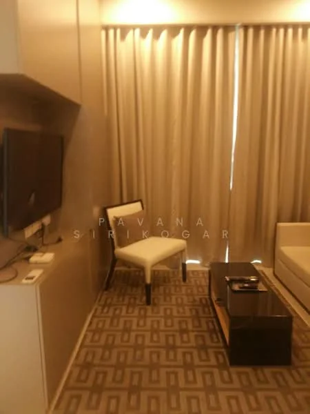 2 Bedroom condo in Q Langsuan
