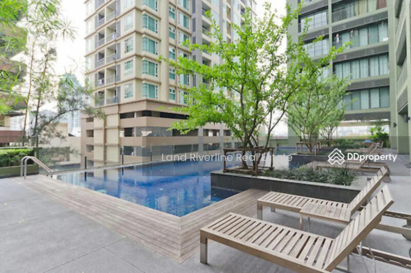 1 Bedroom condo in Noble Solo