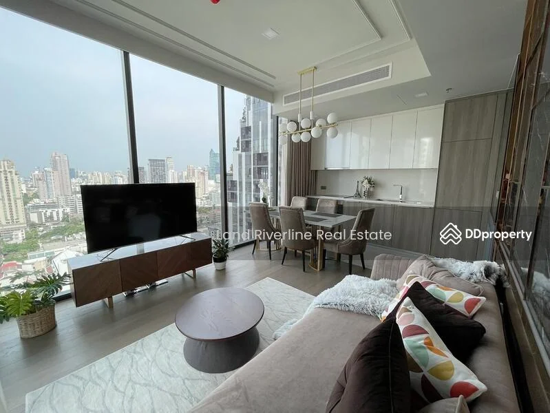 2 Bedroom condo in Celes Asoke