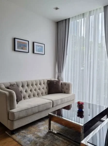 1 Bedroom condo in Noble BE33