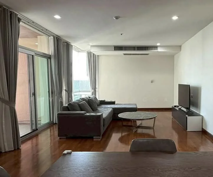 3 Bedroom condo in Grand Langsuan