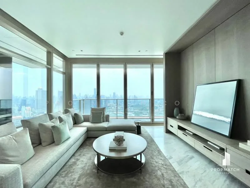 2 Bedroom condo in Four Seasons Private Residences
