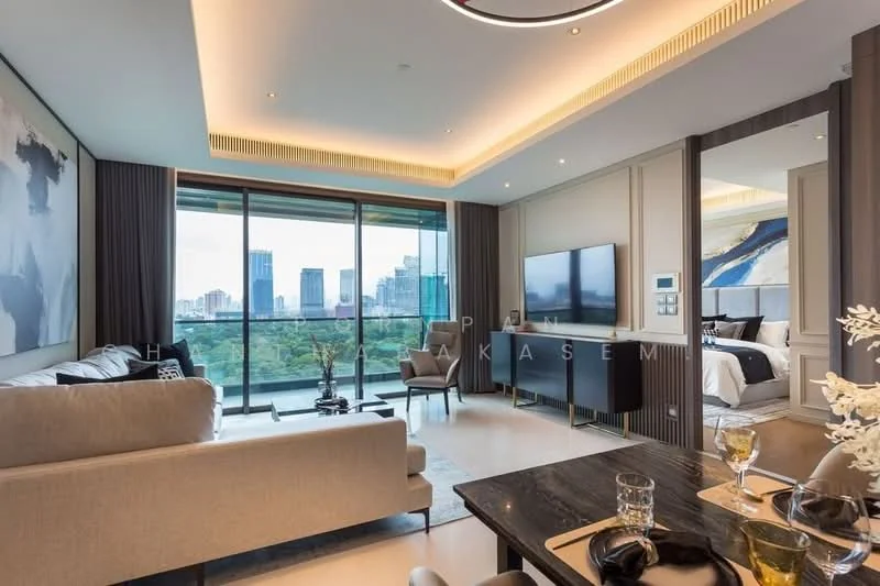 1 Bedroom condo in Sindhorn Tonson