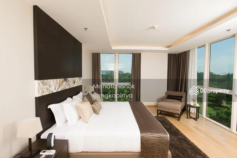 2 Bedroom condo in North Park Place
