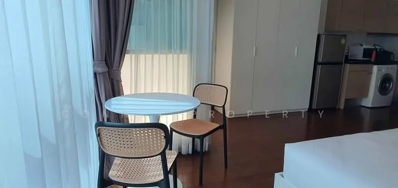 1 Bedroom condo in The Address Chidlom