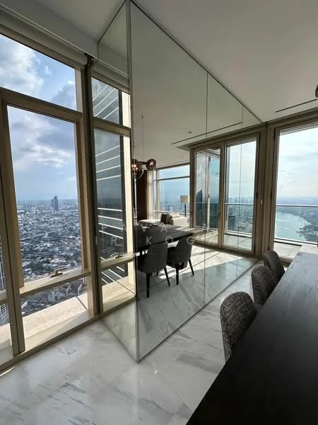 2 Bedroom condo in Four Seasons Private Residences