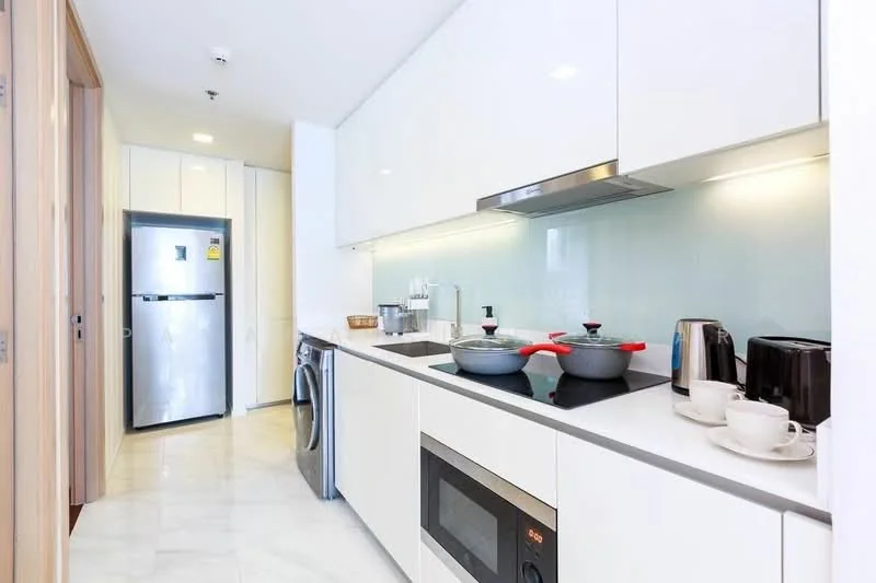 2 Bedroom condo in Hyde Sukhumvit 11