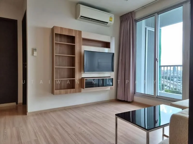 2 Bedroom condo in Rhythm Sathorn