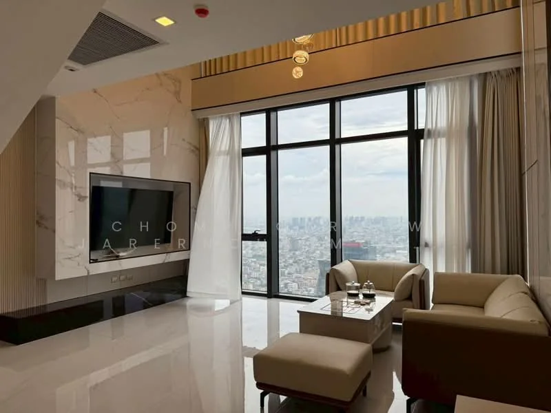 4 Bedroom condo in One9Five Asoke-Rama 9