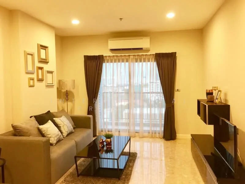 2 Bedroom condo in The Crest Sukhumvit 34