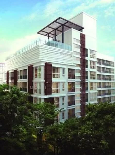 2 Bedroom condo in The Address Pathumwan