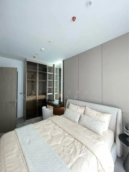 1 Bedroom condo in Rhythm Ekkamai Estate