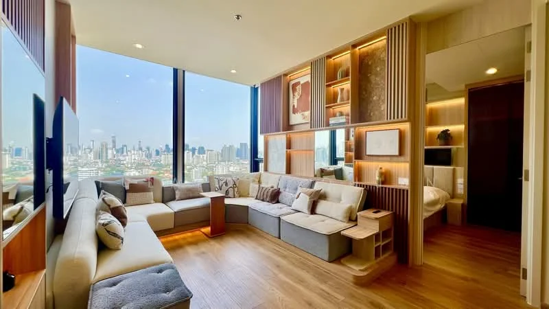2 Bedroom condo in Noble Form Thonglor