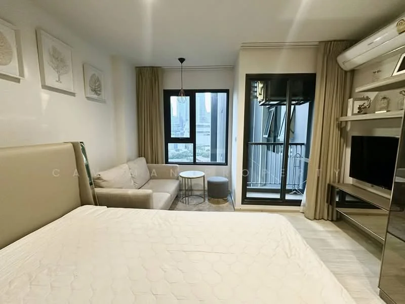 1 Bedroom condo in Life One Wireless