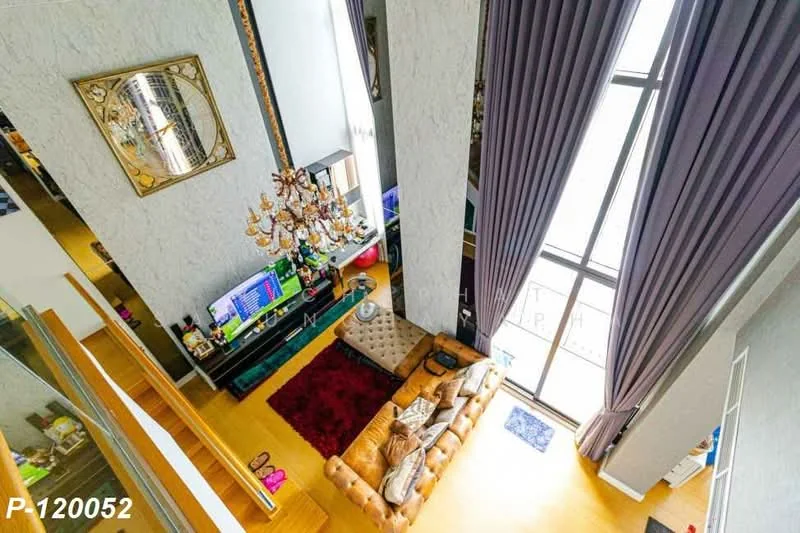 2 Bedroom condo in Equinox Phahol Vibha