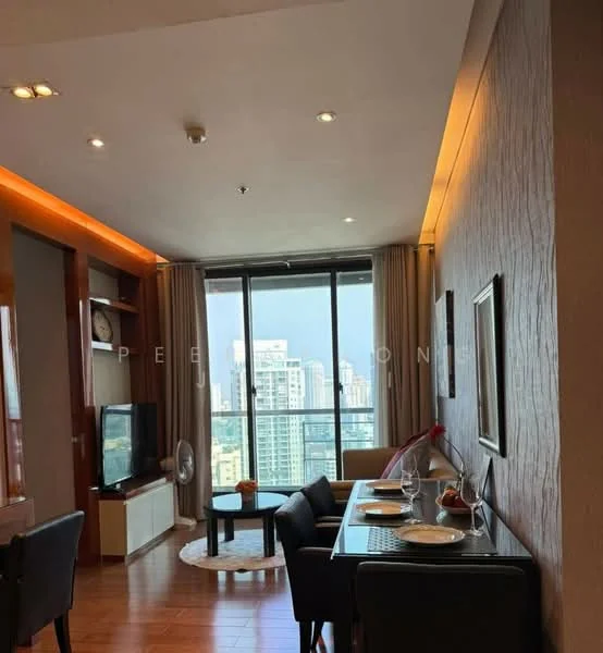 2 Bedroom condo in The Address Sukhumvit 28
