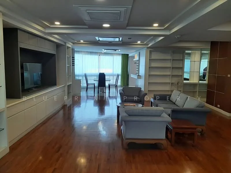 3 Bedroom condo in President Park Sukhumvit 24