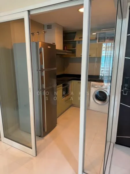 2 Bedroom condo in The Crest Sukhumvit 24
