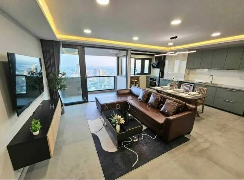 3 Bedroom condo in The Waterford Diamond Tower Sukhumvit