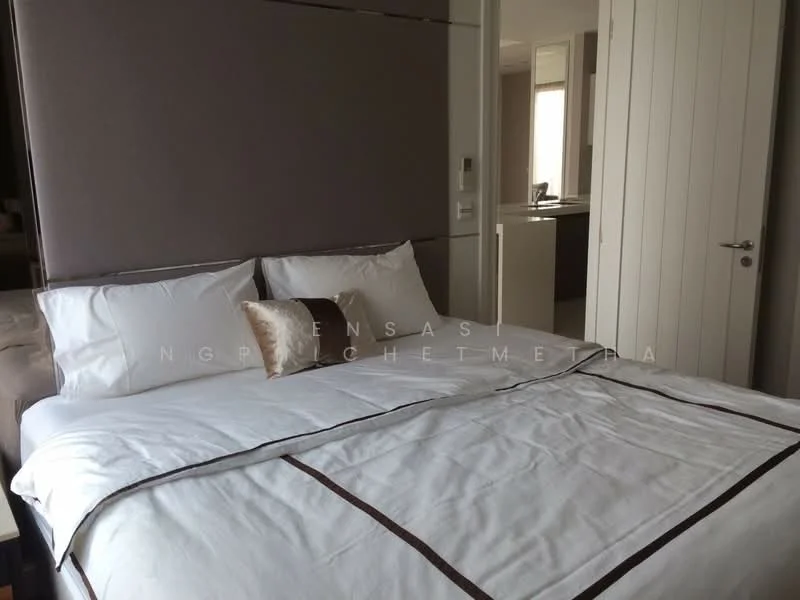 2 Bedroom condo in Q Langsuan