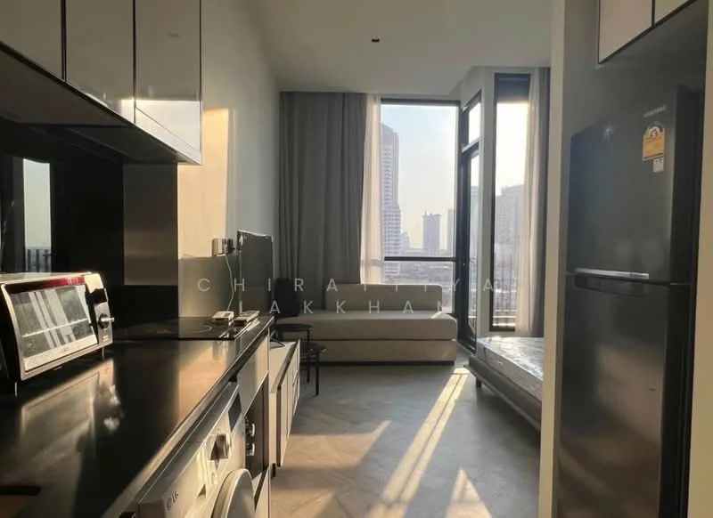 1 Bedroom condo in Chapter Charoennakhon–Riverside