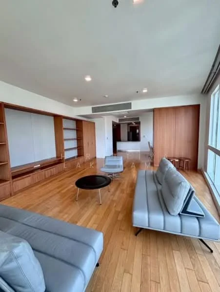 3 Bedroom condo in Millennium Residence