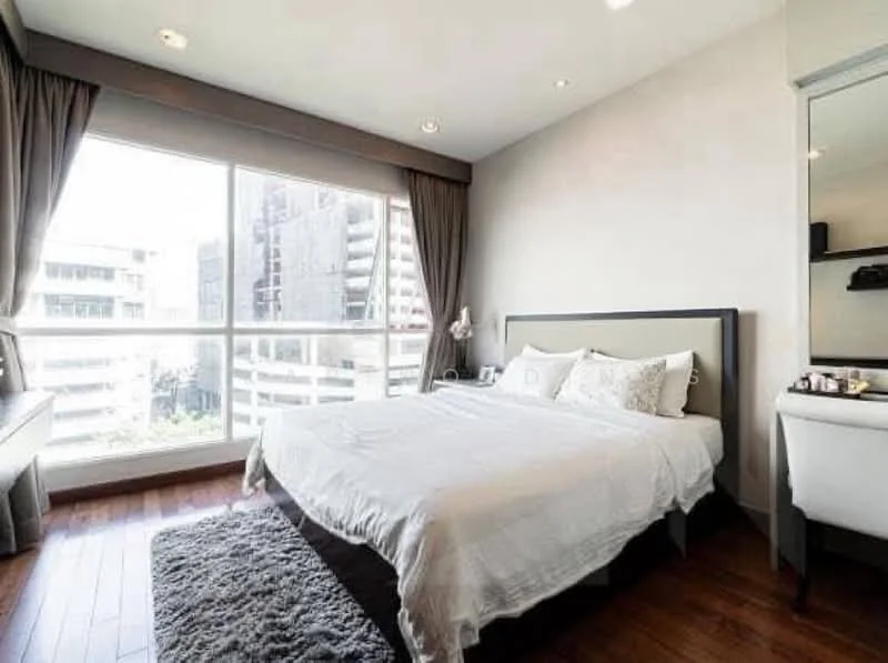 1 Bedroom condo in The Address Chidlom