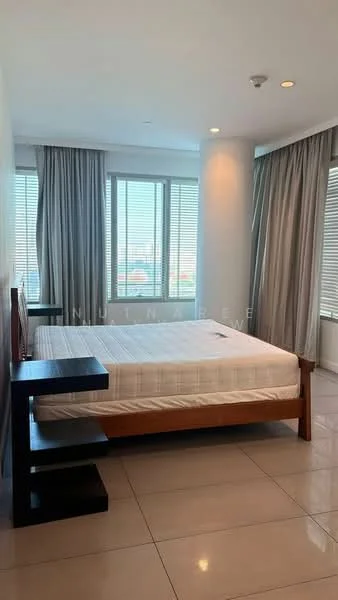 3 Bedroom condo in 185 Rajadamri