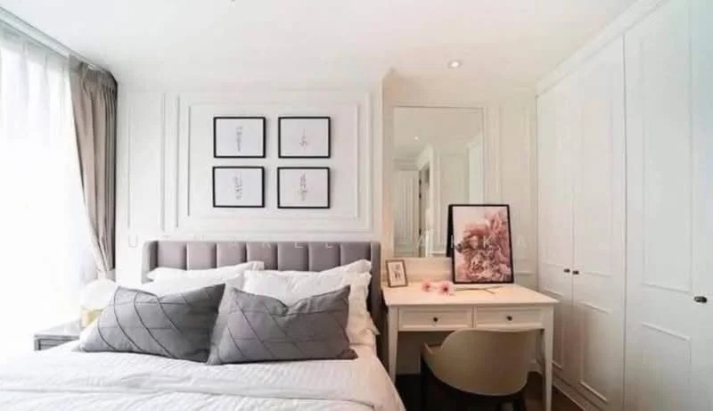 2 Bedroom condo in C Ekkamai