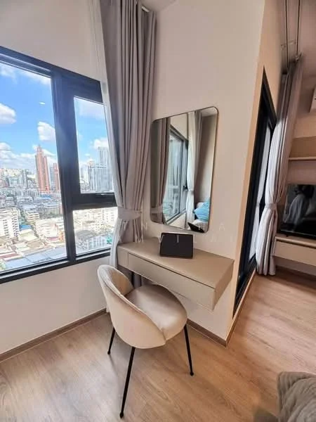 1 Bedroom condo in Life Rama 4-Asoke