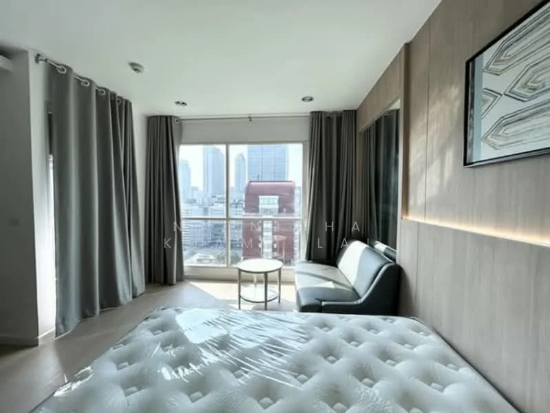 1 Bedroom condo in The Address Chidlom