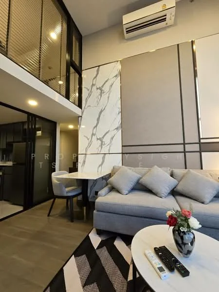 2 Bedroom condo in Park Origin Chula-Samyan