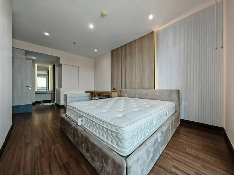 1 Bedroom condo in Supalai Premier Ratchathewi