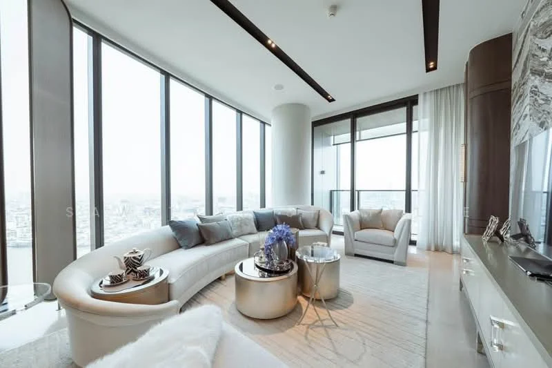 2 Bedroom condo in Banyan Tree Residences Riverside