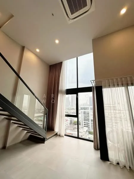 1 Bedroom condo in Cooper Siam