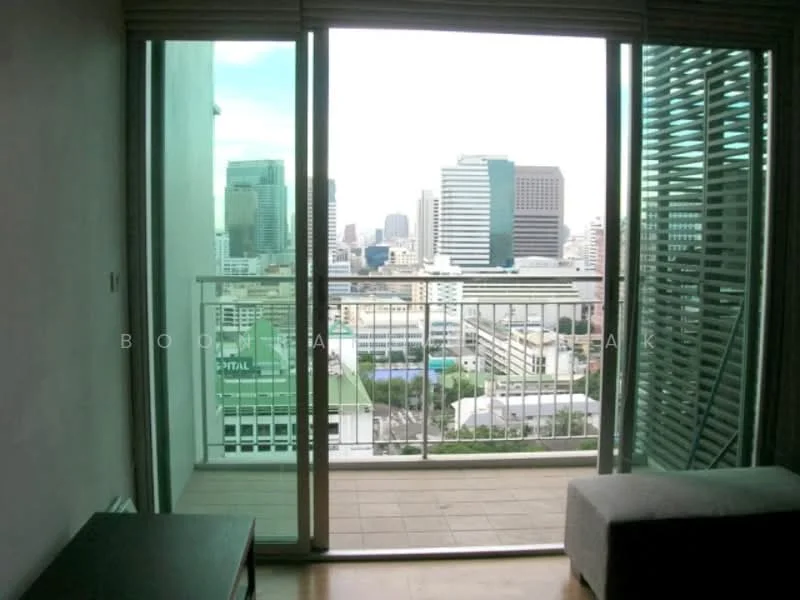 1 Bedroom condo in Urbana Sathorn