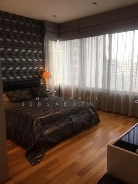 3 Bedroom condo in The Emporio Place